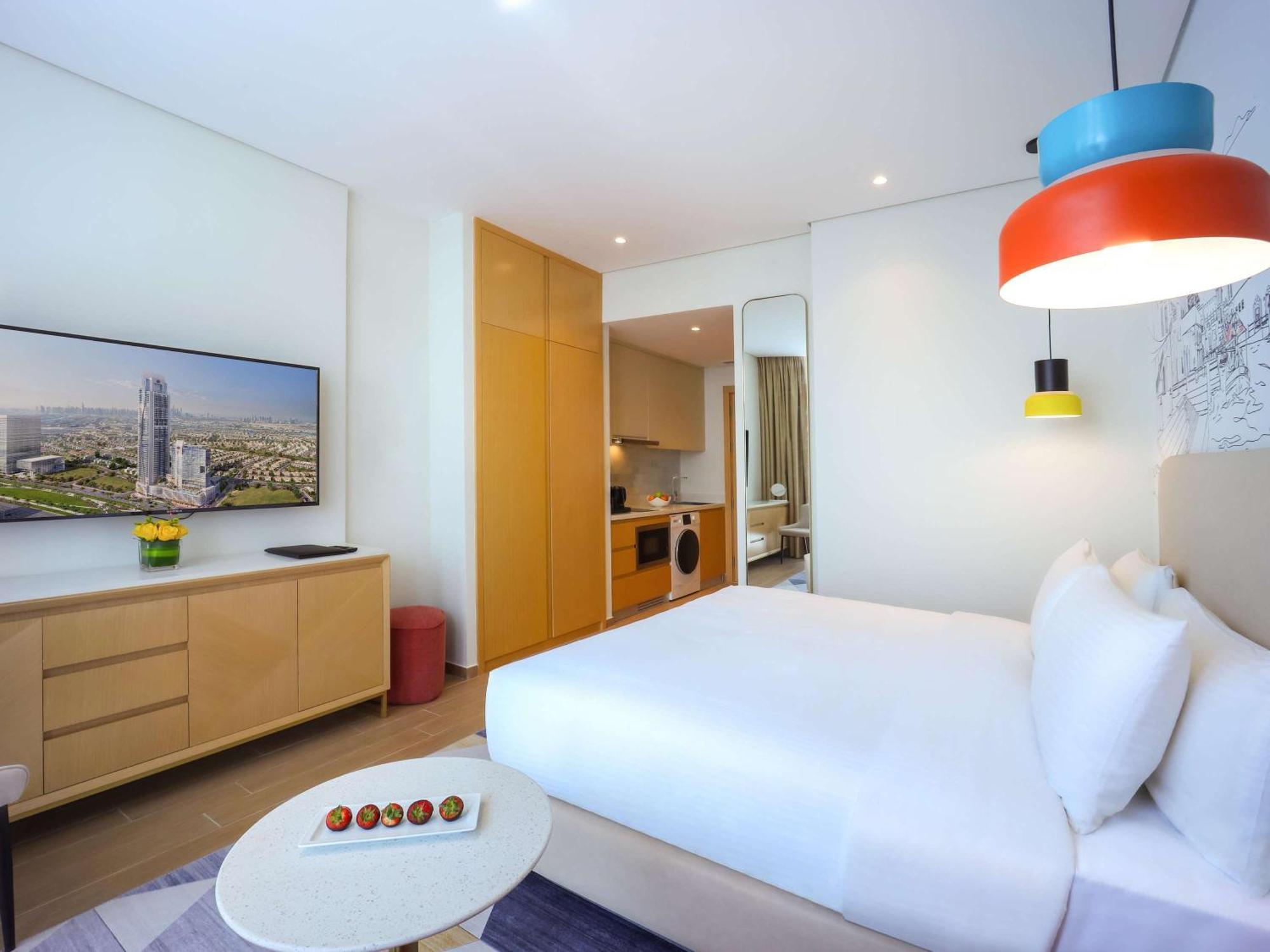 Adagio Jumeirah Village Triangle Dubai Luaran gambar