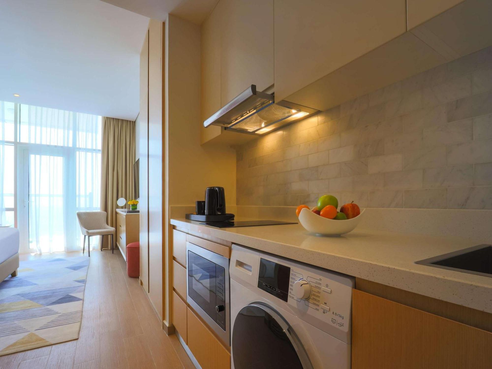 Adagio Jumeirah Village Triangle Dubai Luaran gambar